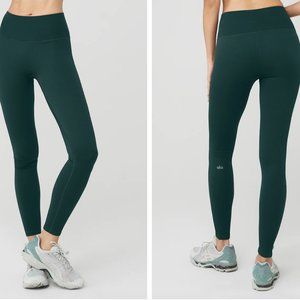Alo Seamless High-Waist Ribbed Leggings Midnight Green